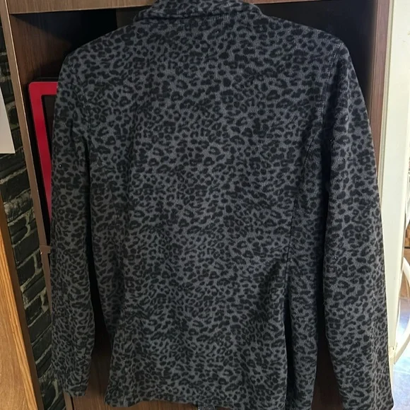 Old navy fleece women’s jacket - Picture 3 of 3